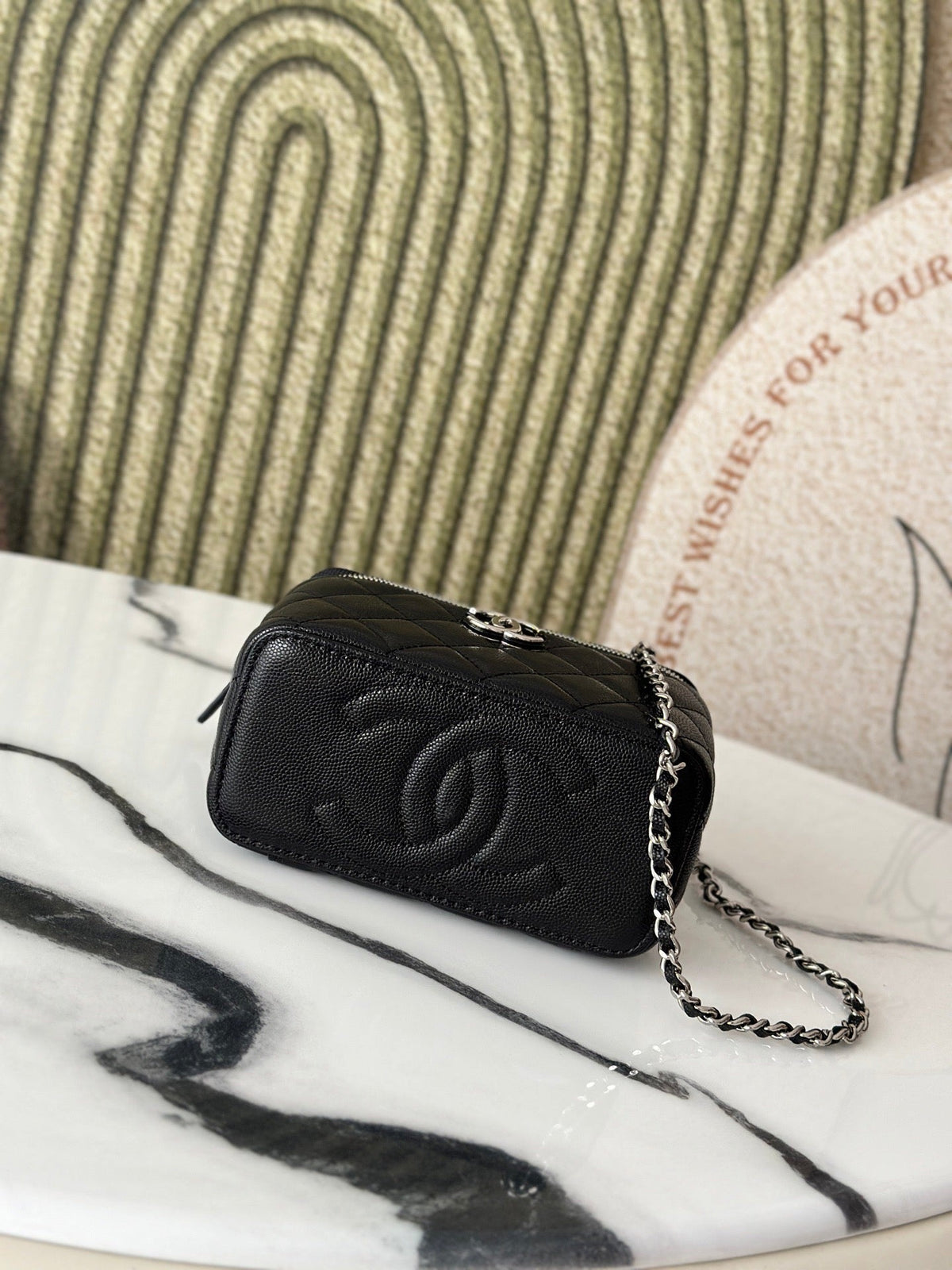 CHANEL 25P VANITY 17 CAVIAR WITH HANDLE METAL IN BLACK CALFSKIN SILVER HARDWARE