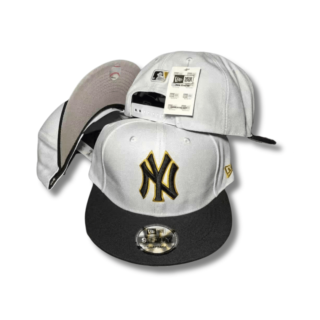 New York Yankees White and Black with Gold Embroidered Logo Snapback Cap