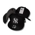 New York Yankees Black with White Embroidered Logo Snapback Cap