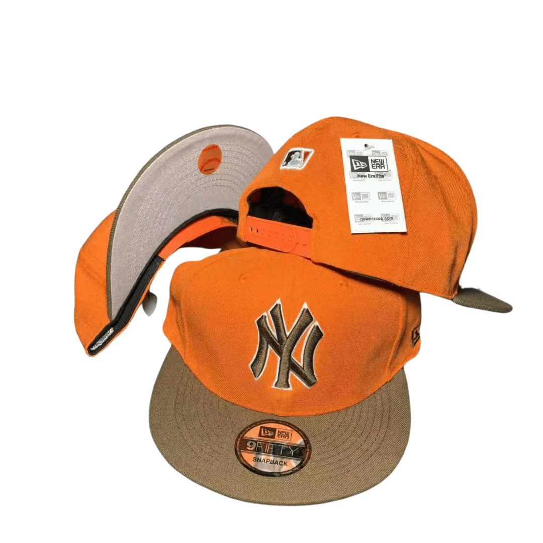 Men's New York Yankees New Era Brown/Charcoal Two-Tone Color Pack 9FIFTY Snapback Cap