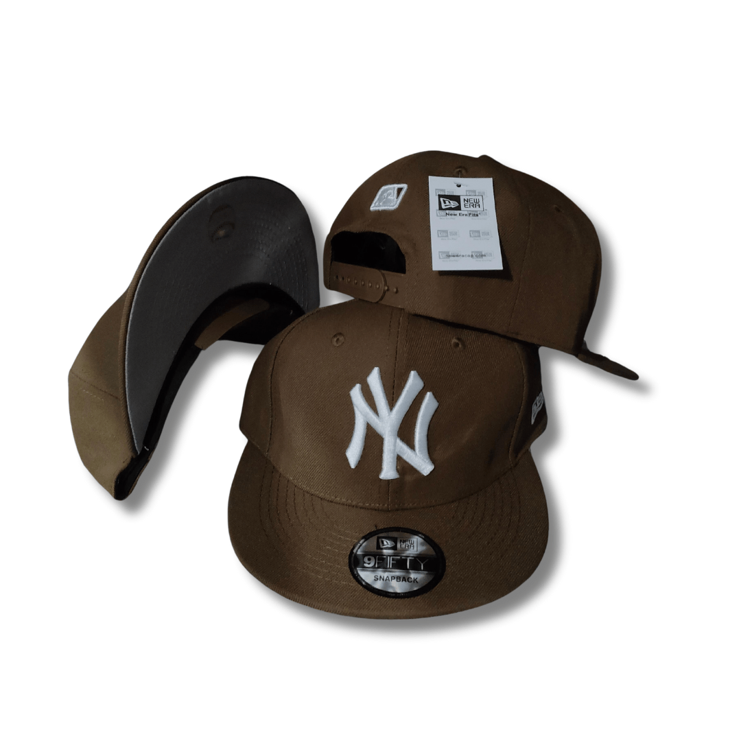New York Yankees New Era 9FIFTY Brown and White Snapback Cap