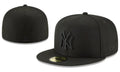 New York Yankees 59FIFTY Hat with Blackout Logo - Black