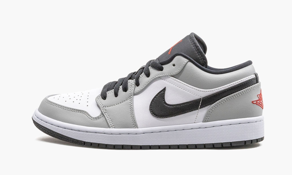 Air Jordan 1 Low "Light Smoke Grey" Sneakers
