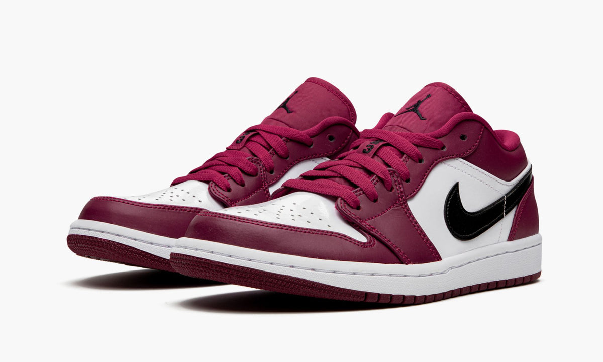 Air Jordan 1 Low Noble Red Sneakers