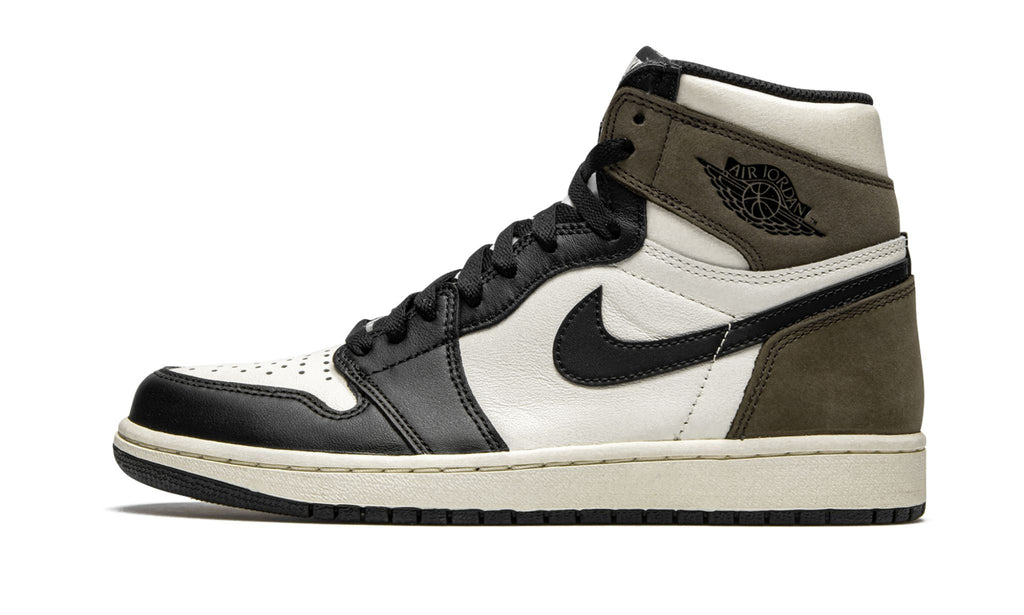 Air Jordan 1 Retro High OG "Dark Mocha" Sneakers