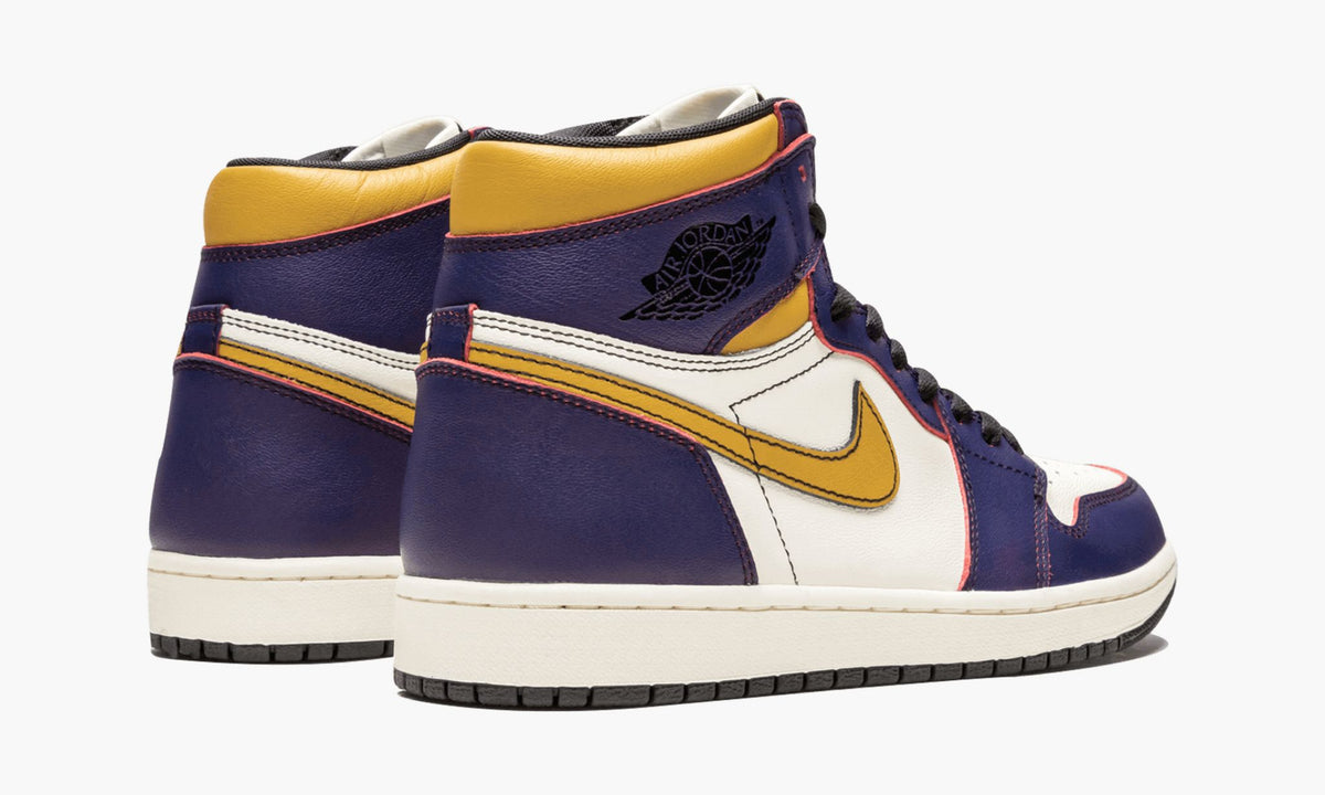 Air Jordan 1 Retro High OG "LA to Chicago" Sneakers