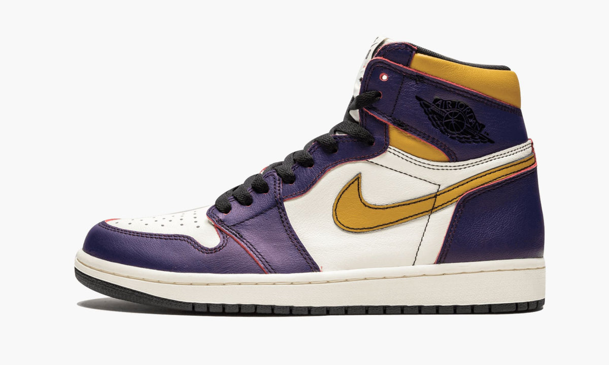 Air Jordan 1 Retro High OG "LA to Chicago" Sneakers
