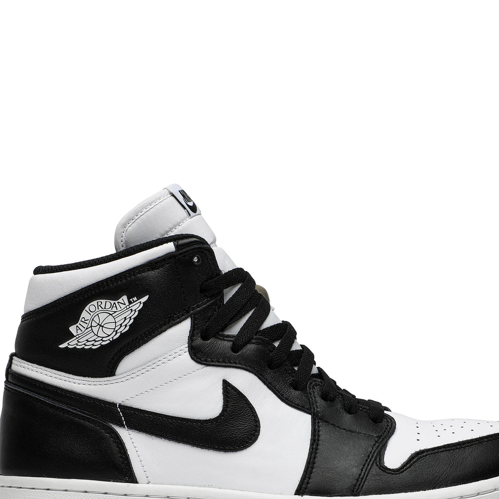 Air Jordan 1 Retro High OG Black/White 555088-010 Sneakers