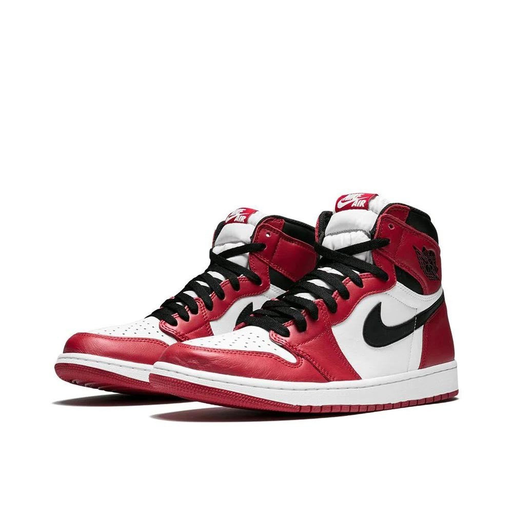Air Jordan 1 Retro High OG Chicago Sneakers