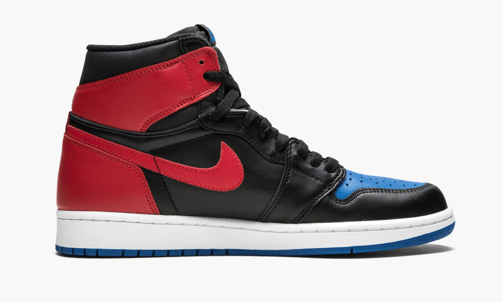 Air Jordan 1 Retro High OG Top 3 Sneakers