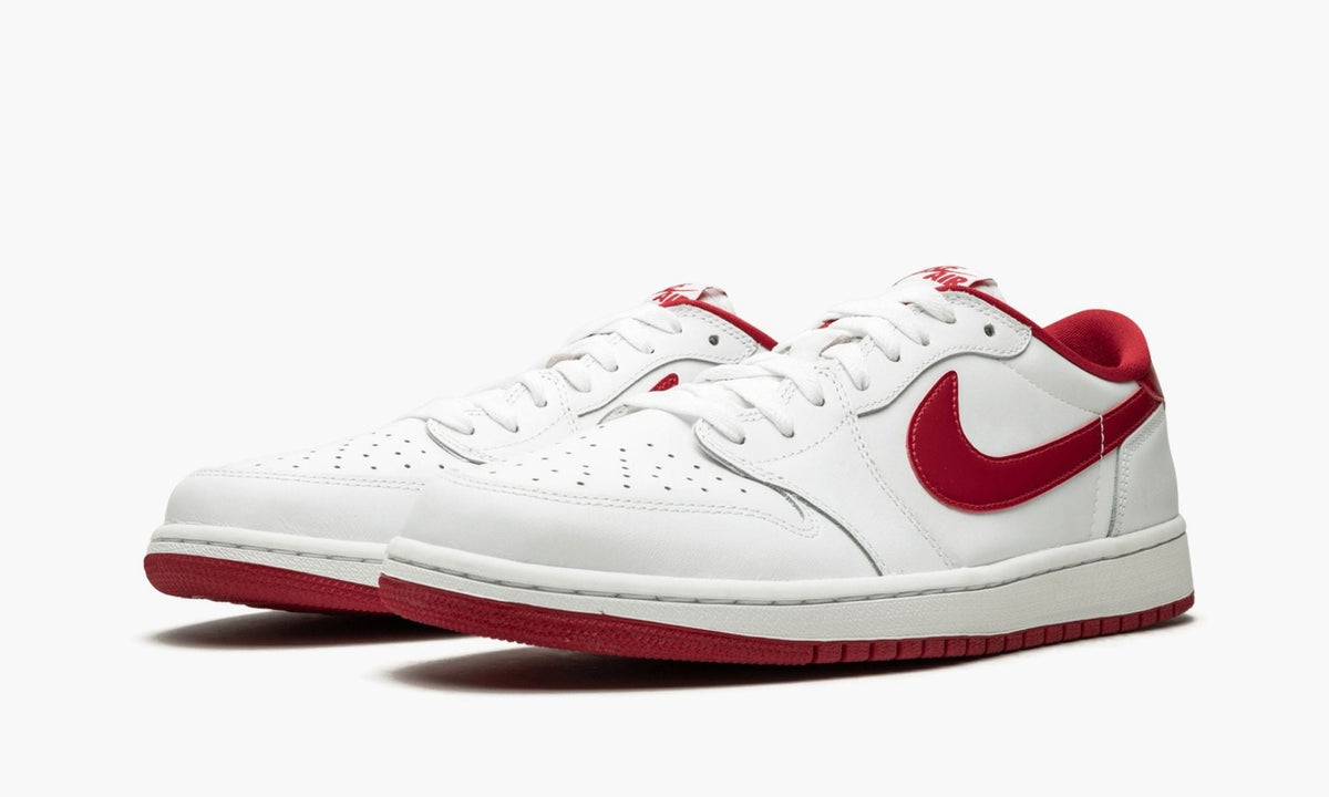Air Jordan 1 Retro Low OG White / Varsity Red Sneakers