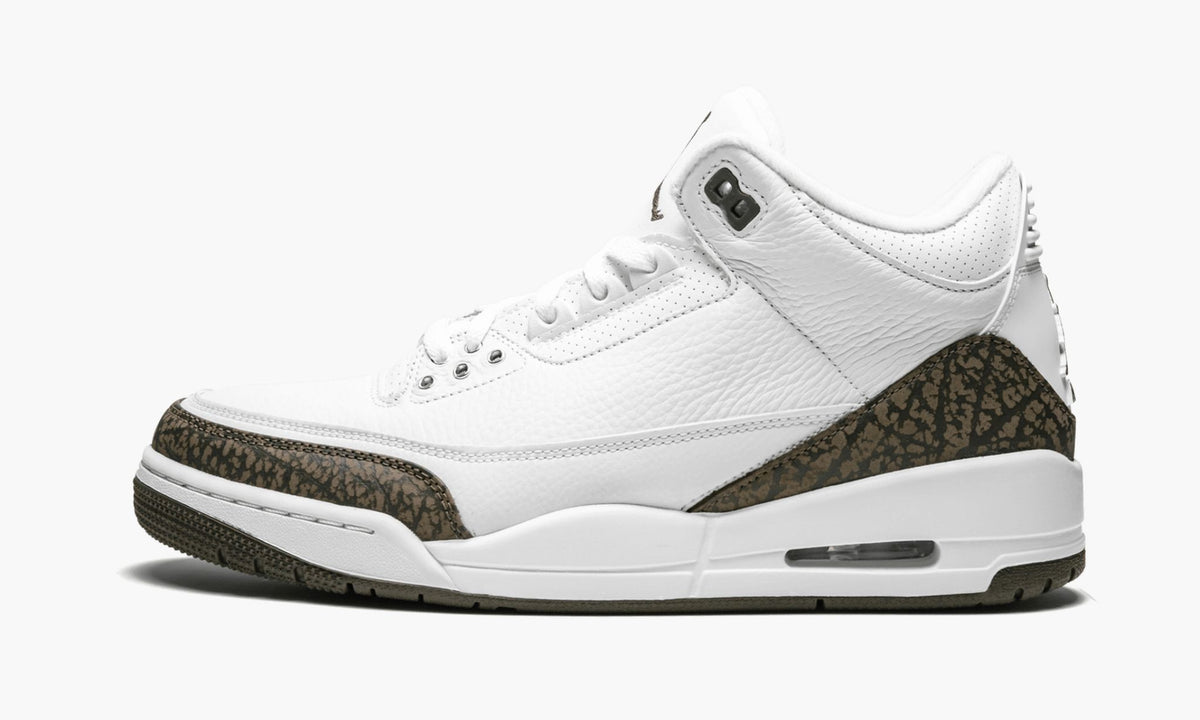 Air Jordan 3 Retro "Mocha" Sneakers