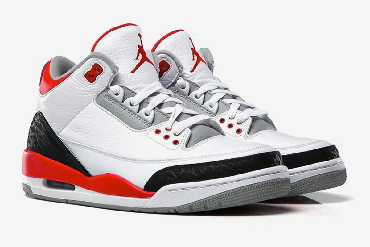 Air Jordan 3 Retro Fire Red (2022) Sneakers