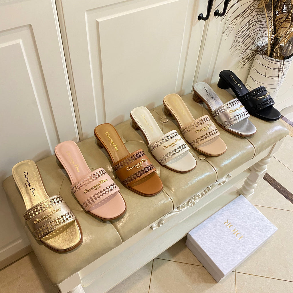 DIOR DWAY HEELED SLIDE IN GOLD CALFSKIN WITH GOLD LOGO