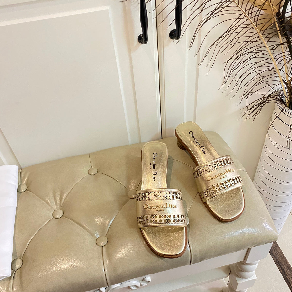 DIOR DWAY HEELED SLIDE IN GOLD CALFSKIN WITH GOLD LOGO