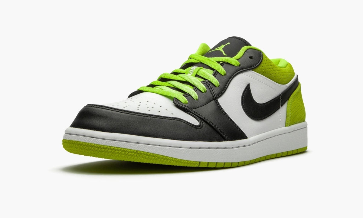 Jordan 1 Low "Black Cyber" Sneakers