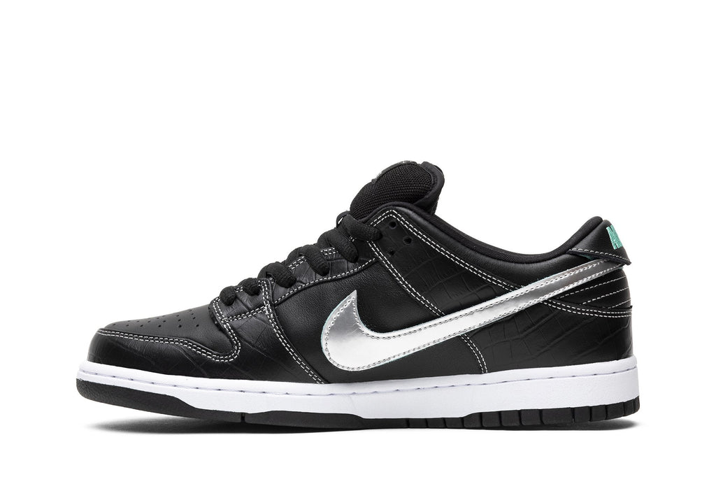 Nike SB Dunk Low Diamond Supply Co Black Diamond Sneakers