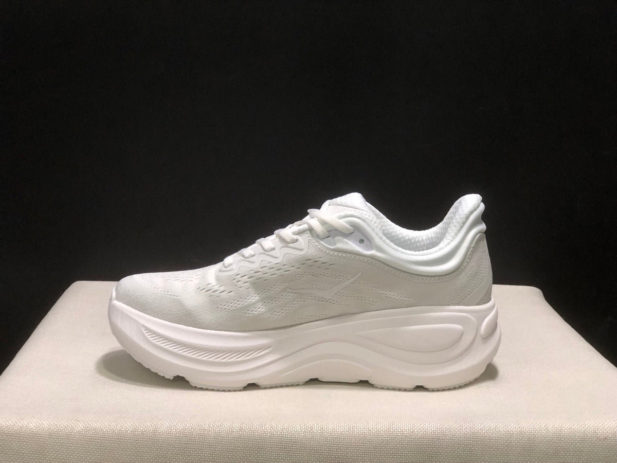 HOKA ONE ONE Bondi 9 Running Shoes
