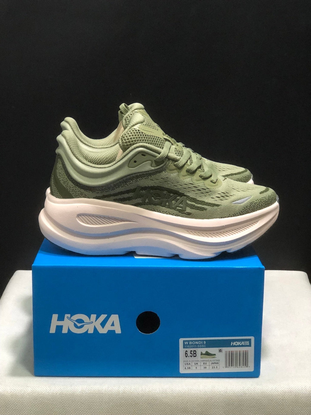 HOKA ONE ONE Bondi 9 Running Shoes