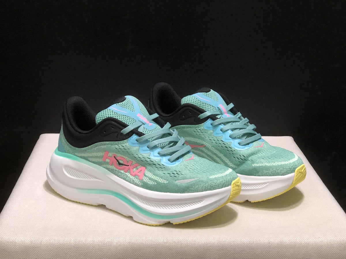 HOKA ONE ONE Bondi 9 Running Shoes