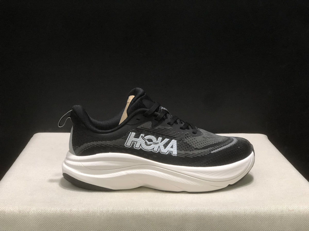 HOKA ONE ONE Skyflow Running Shoes
