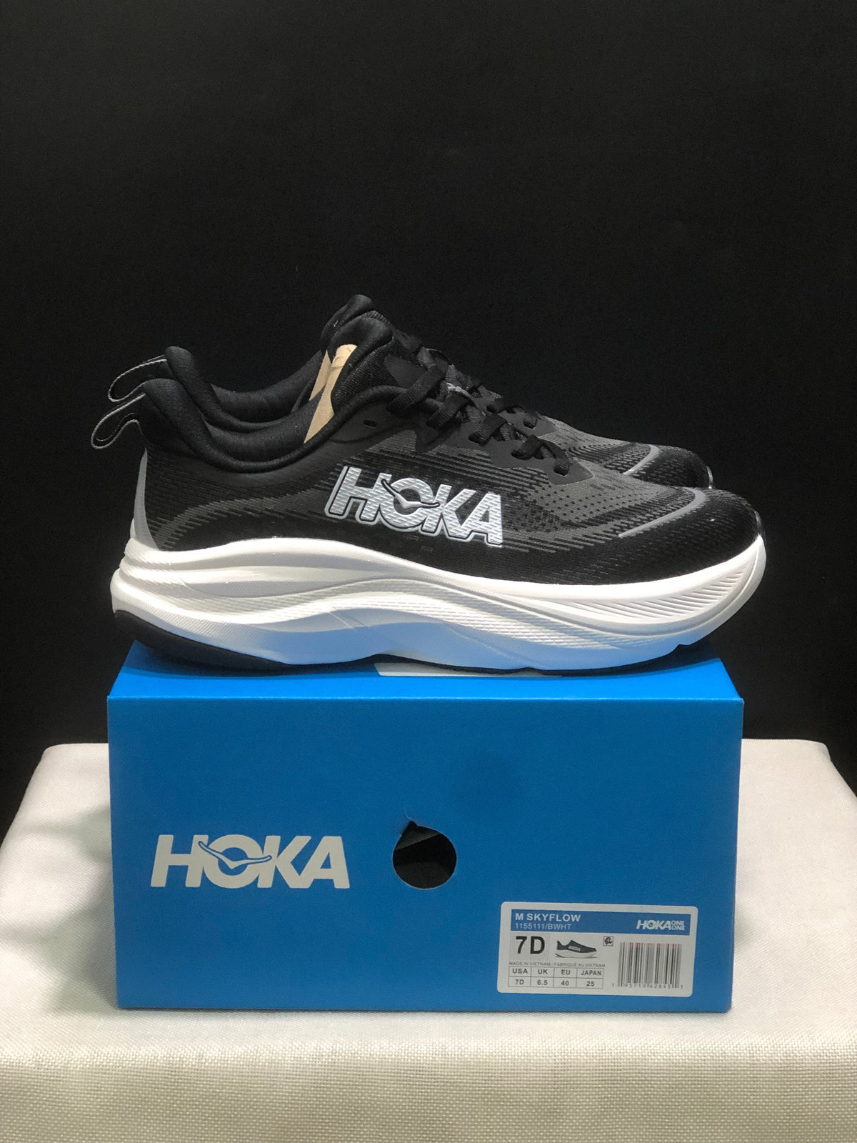 HOKA ONE ONE Skyflow Running Shoes