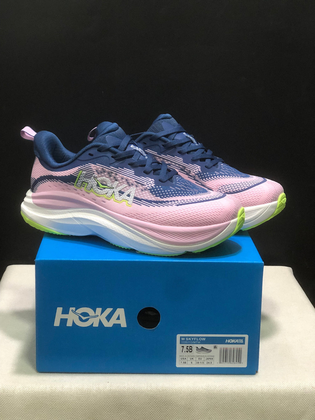 HOKA ONE ONE Skyflow Running Shoes