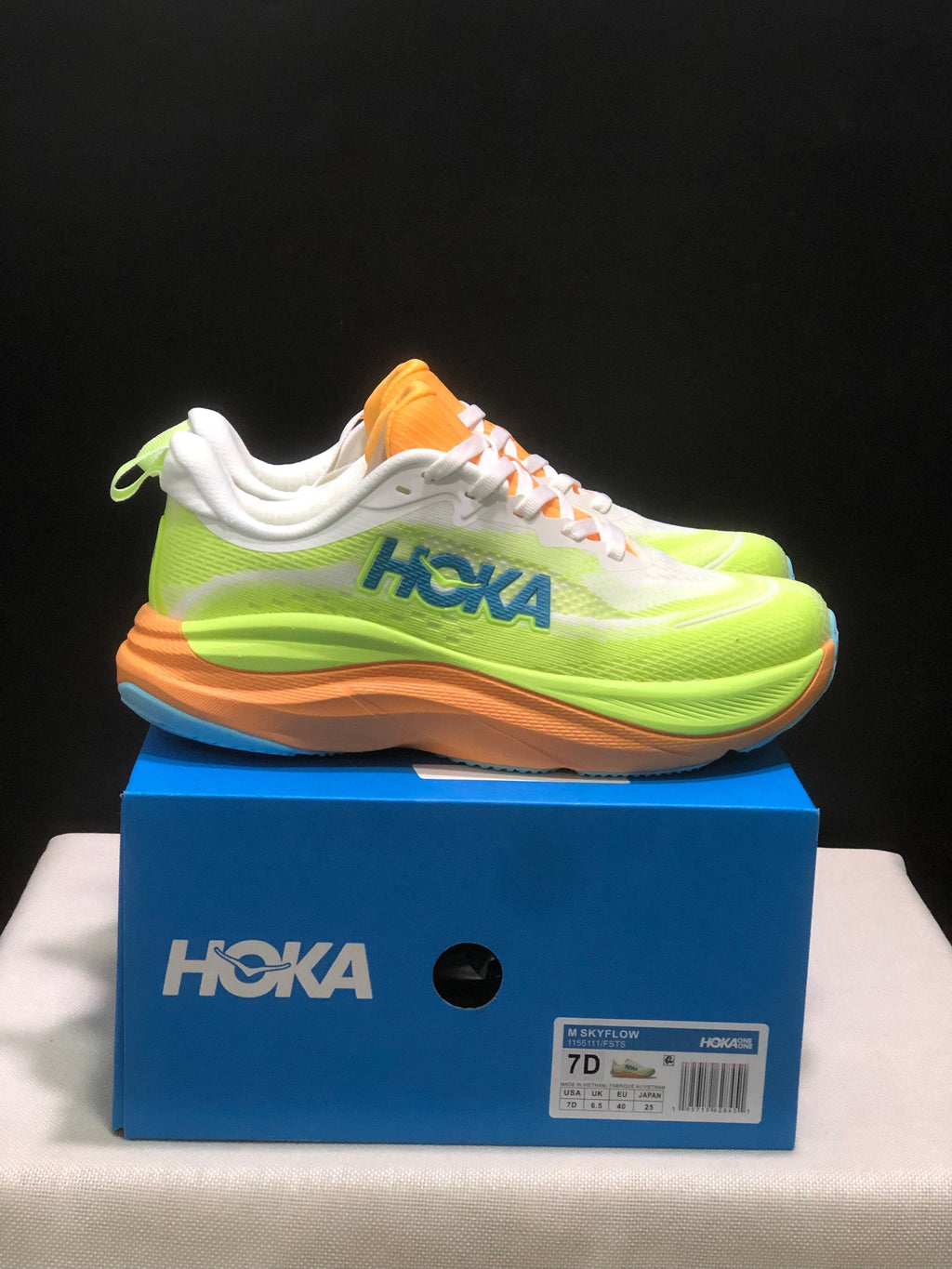 HOKA ONE ONE Skyflow Running Shoes