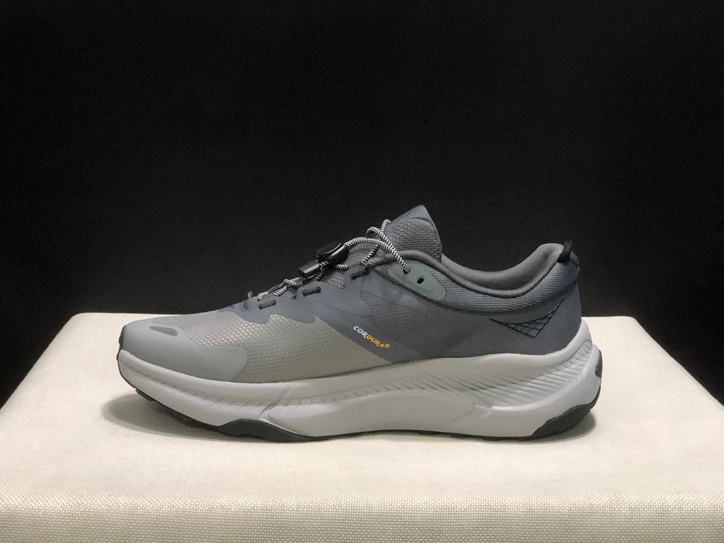 HOKA ONE ONE Skyflow Running Shoes