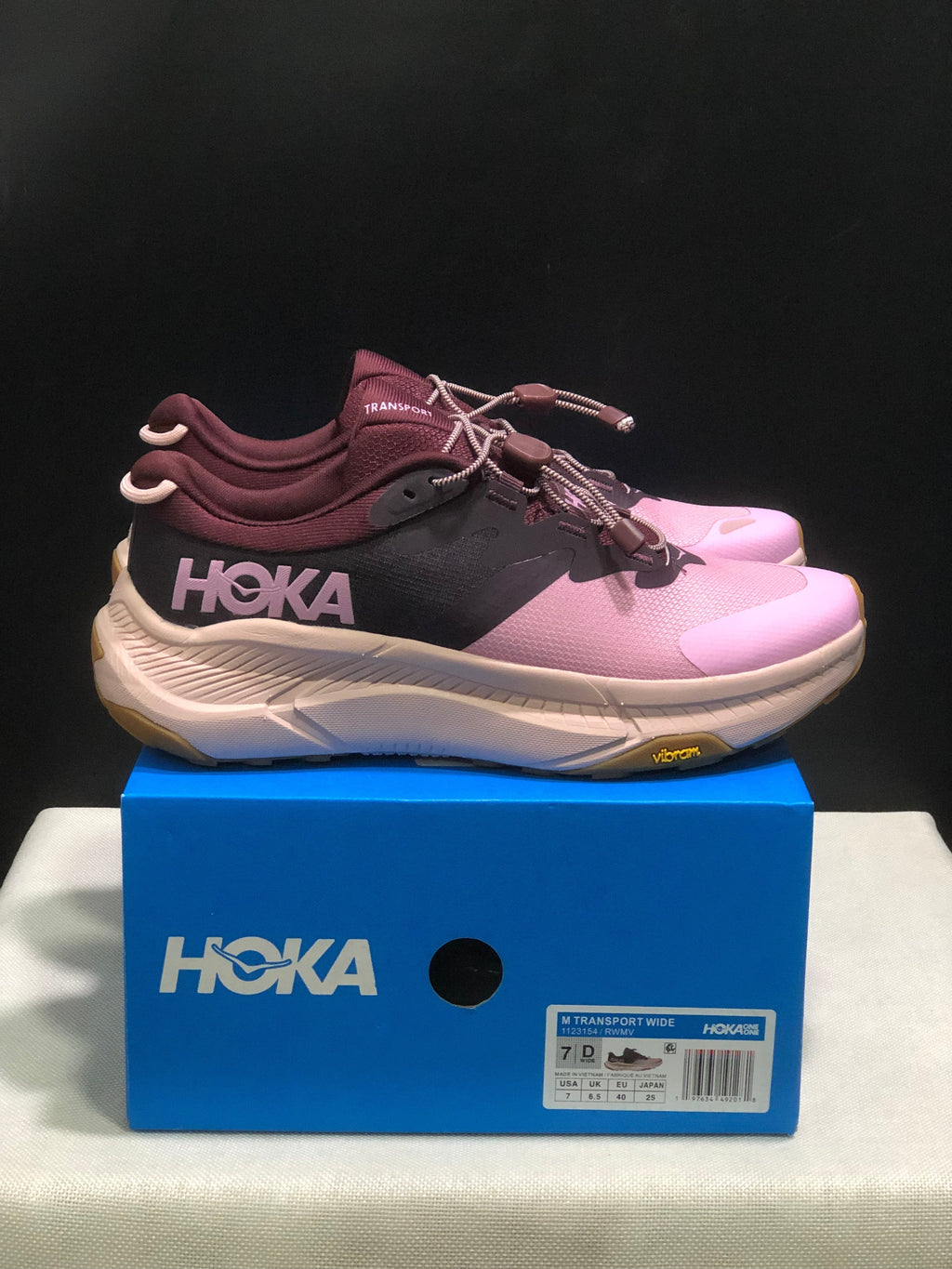 HOKA ONE ONE Skyflow Running Shoes