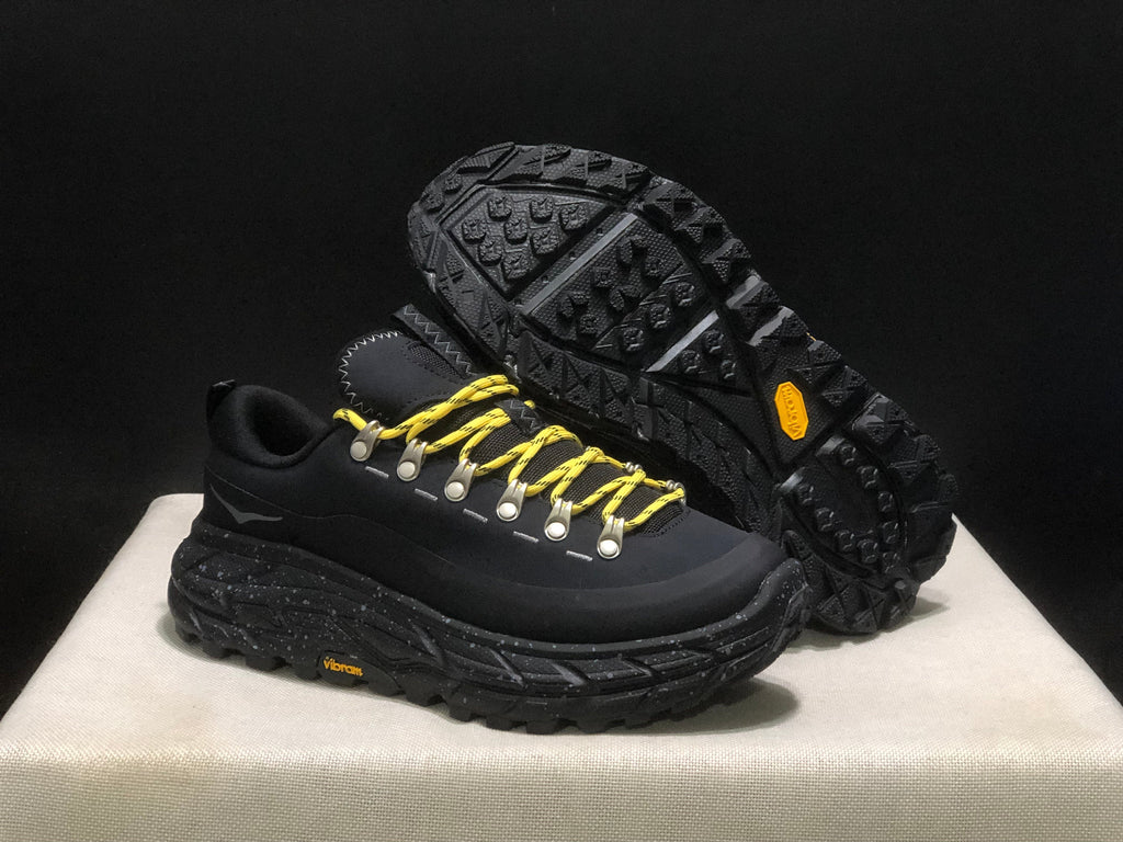 HOKA ONE ONE Tor Summit Sneakers