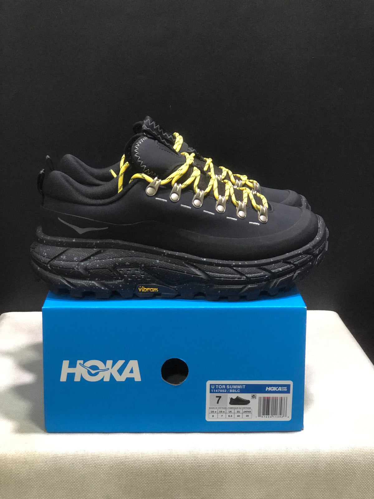 HOKA ONE ONE Tor Summit Sneakers