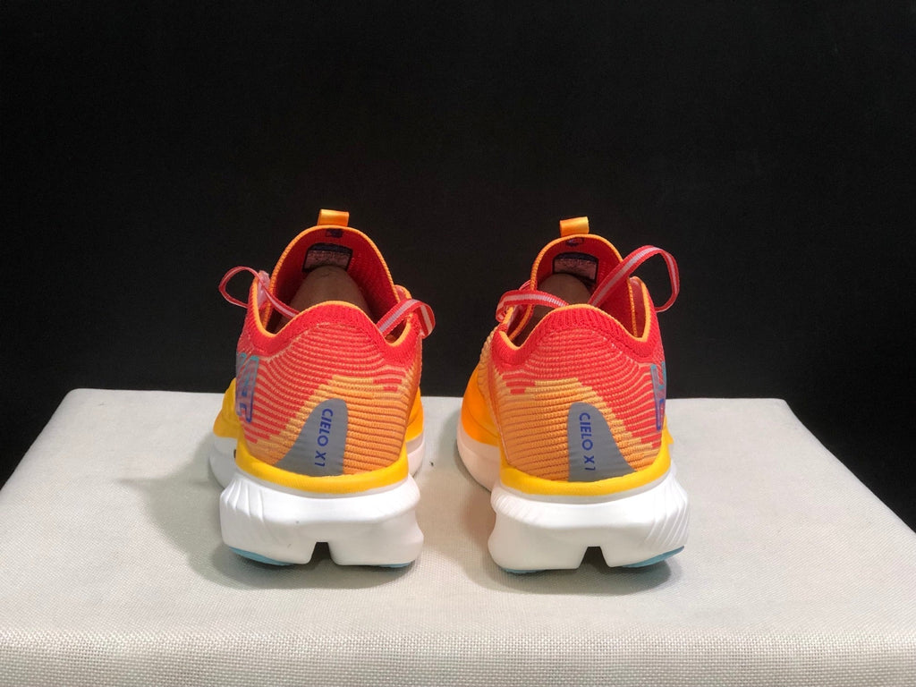 HOKA ONE ONE Cielo X1 Running Shoes