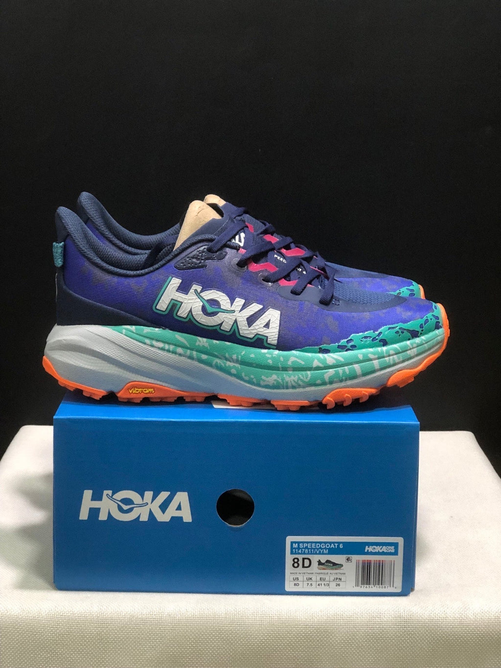 HOKA ONE ONE Speedgoat 6 Trail Running Shoes