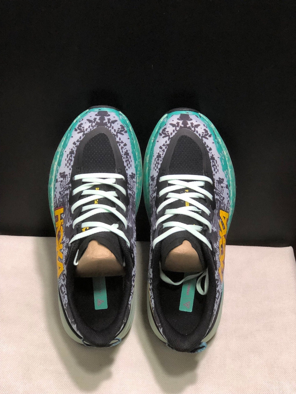 HOKA ONE ONE Speedgoat 6 Trail Running Shoes
