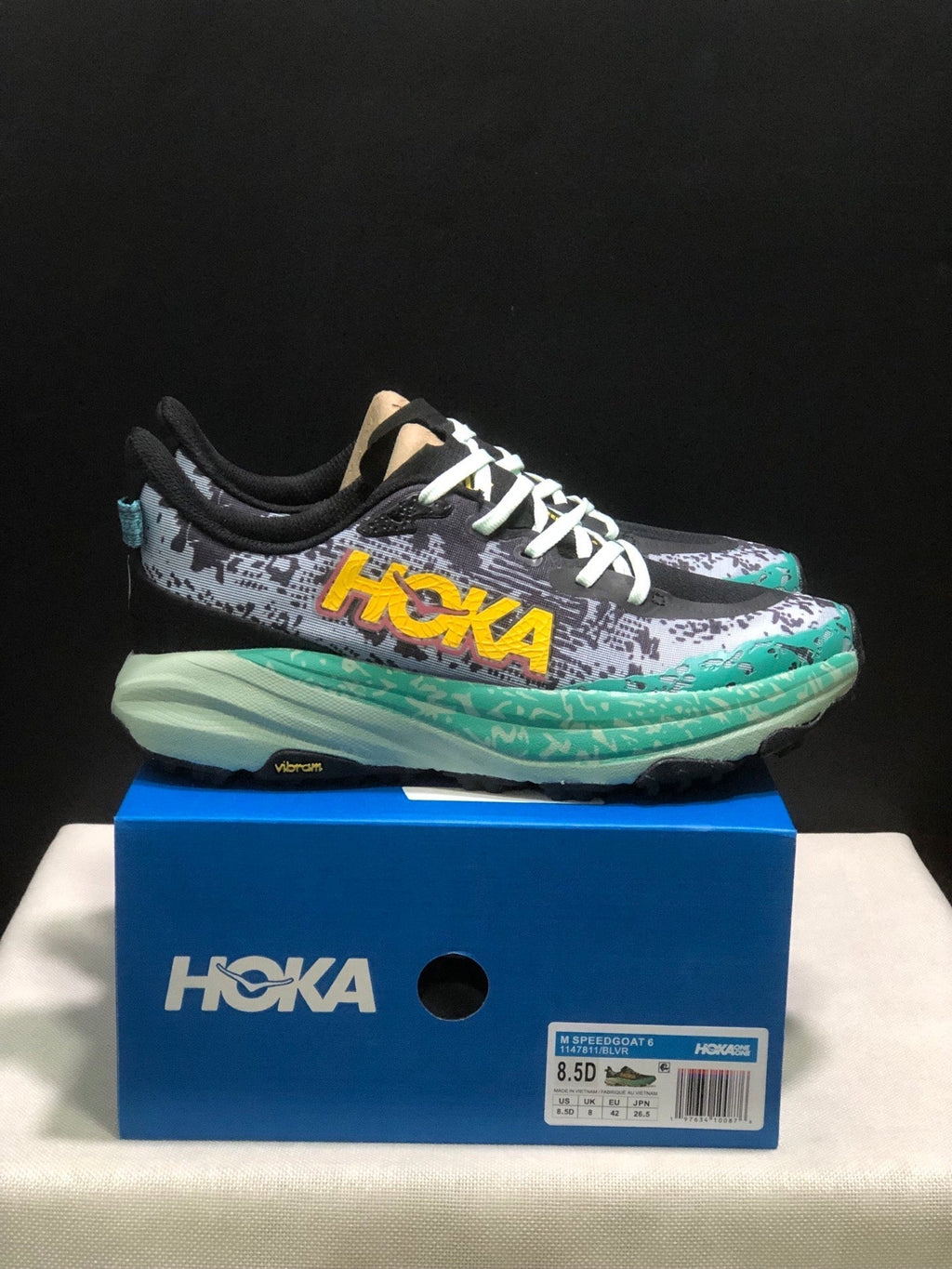 HOKA ONE ONE Speedgoat 6 Trail Running Shoes