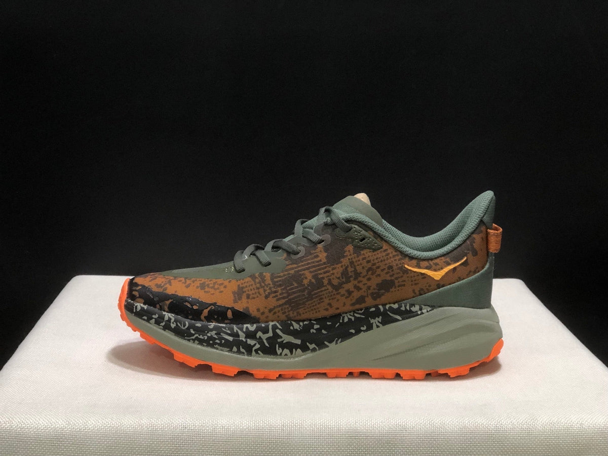 HOKA ONE ONE Speedgoat 6 Trail Running Shoes