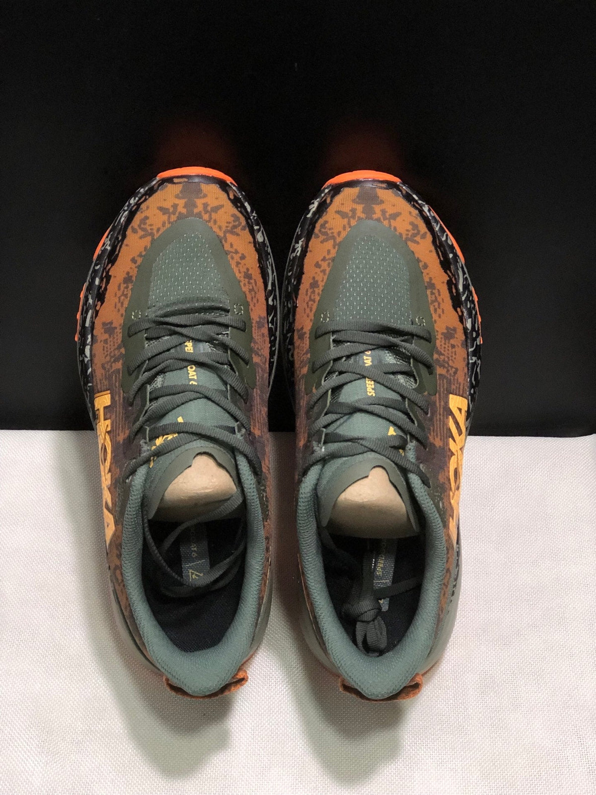 HOKA ONE ONE Speedgoat 6 Trail Running Shoes