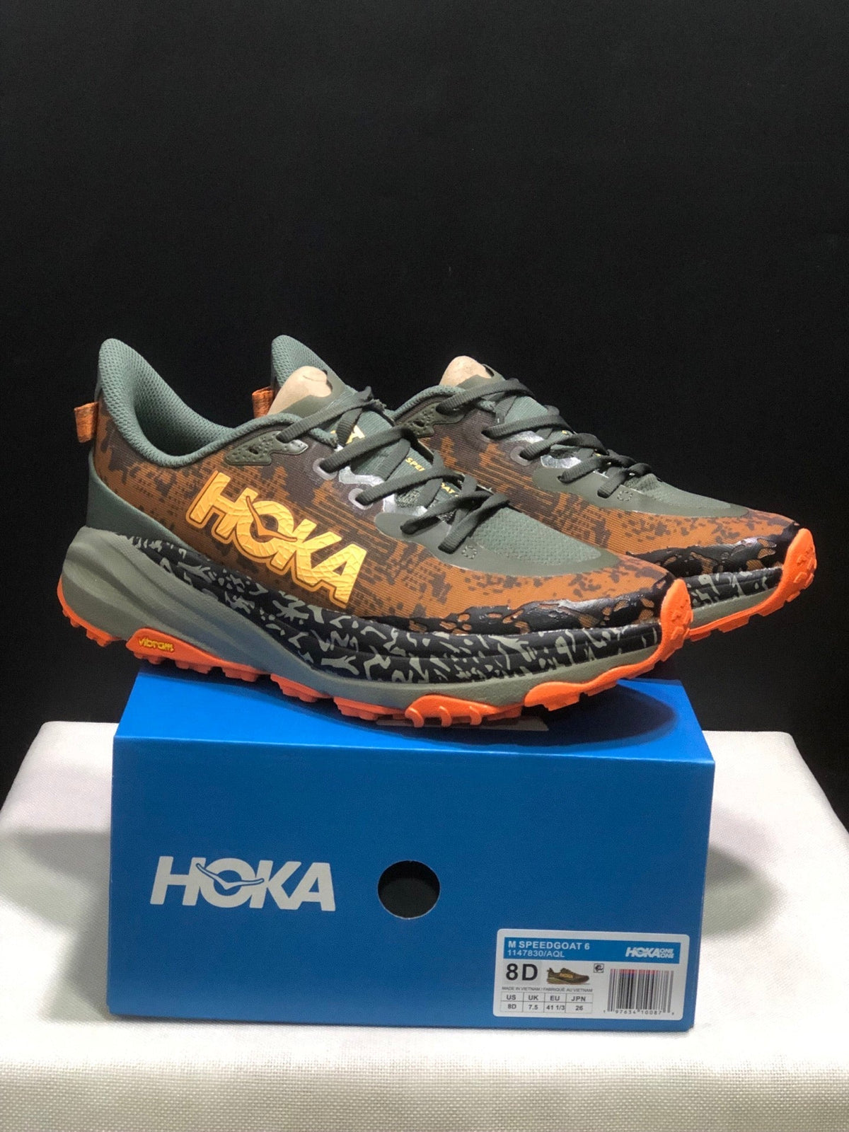 HOKA ONE ONE Speedgoat 6 Trail Running Shoes