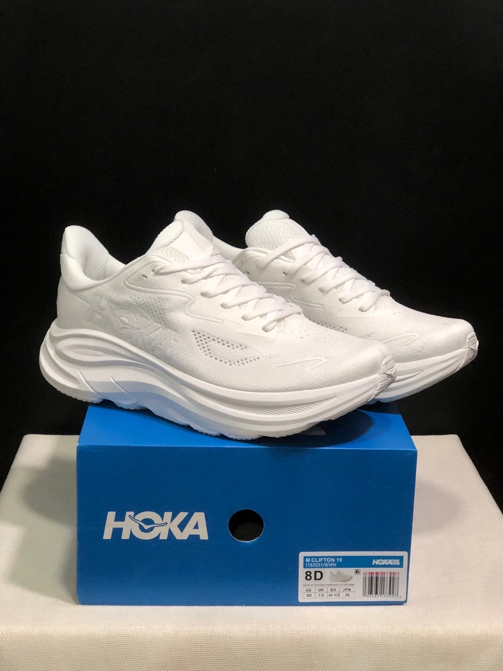 HOKA ONE ONE Clifton 10 Running Shoes