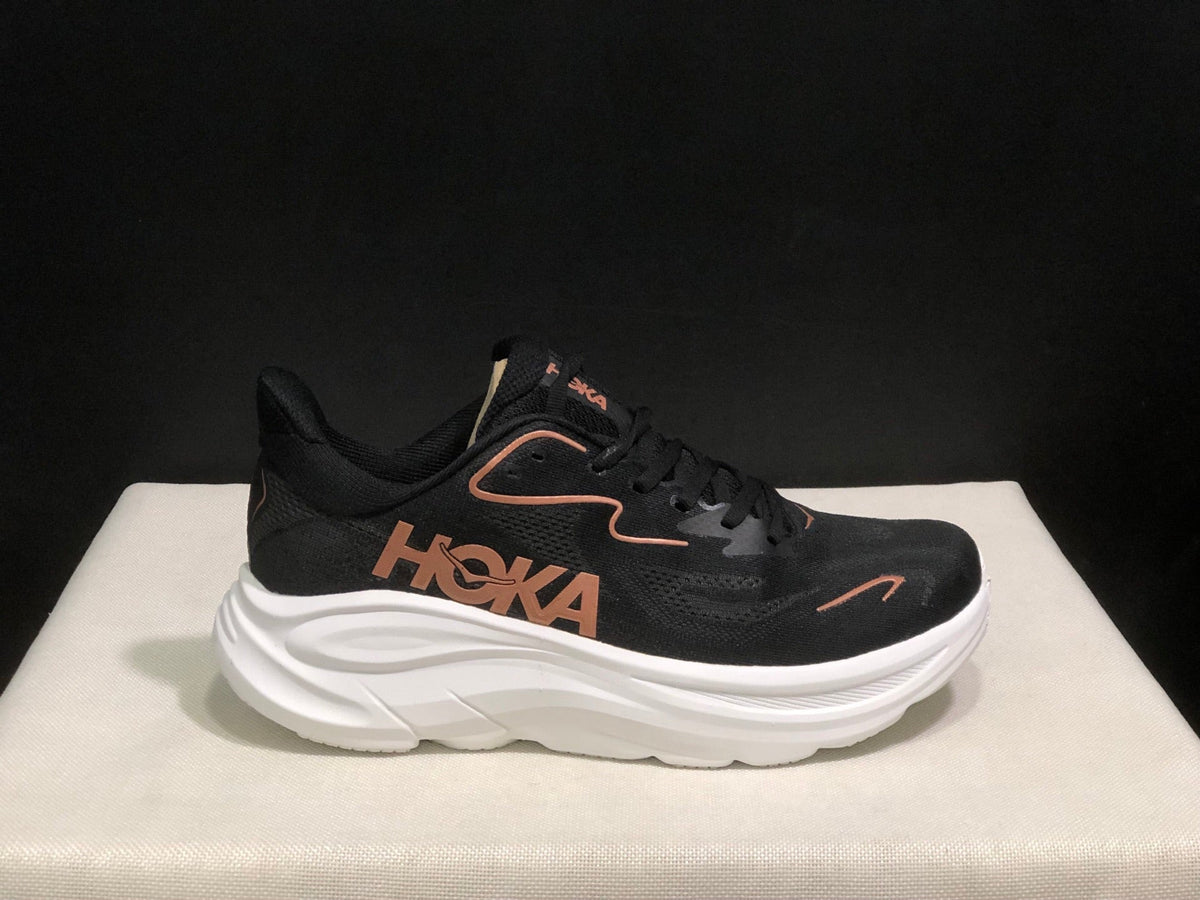 HOKA ONE ONE Clifton 10 Running Shoes