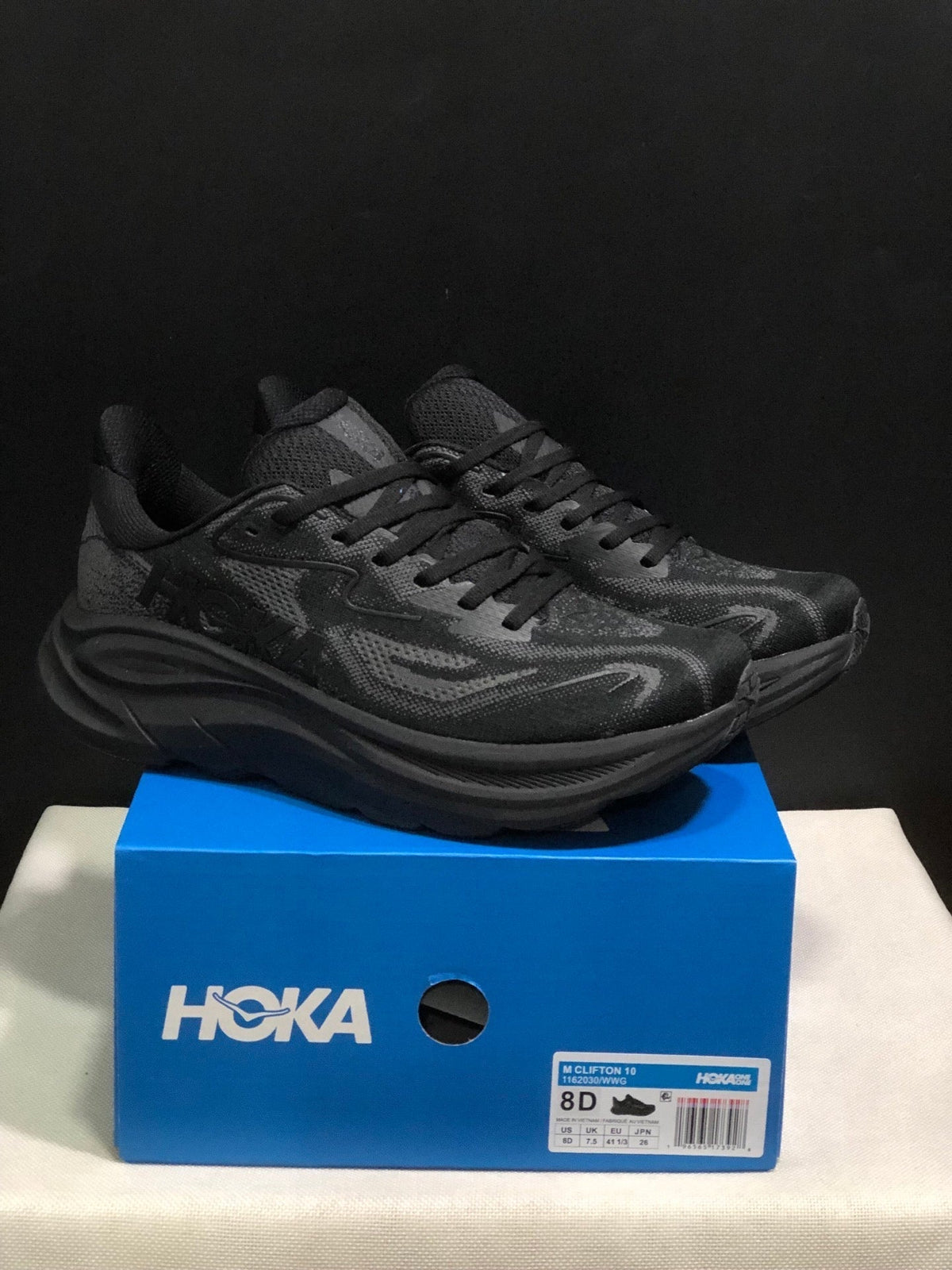 HOKA ONE ONE Clifton 10 Running Shoes