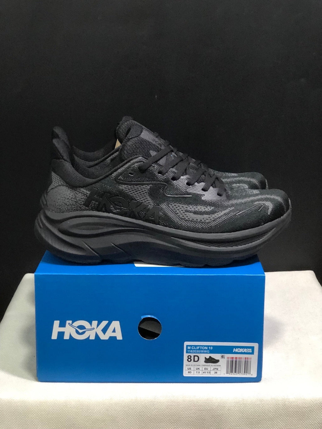 HOKA ONE ONE Clifton 10 Running Shoes