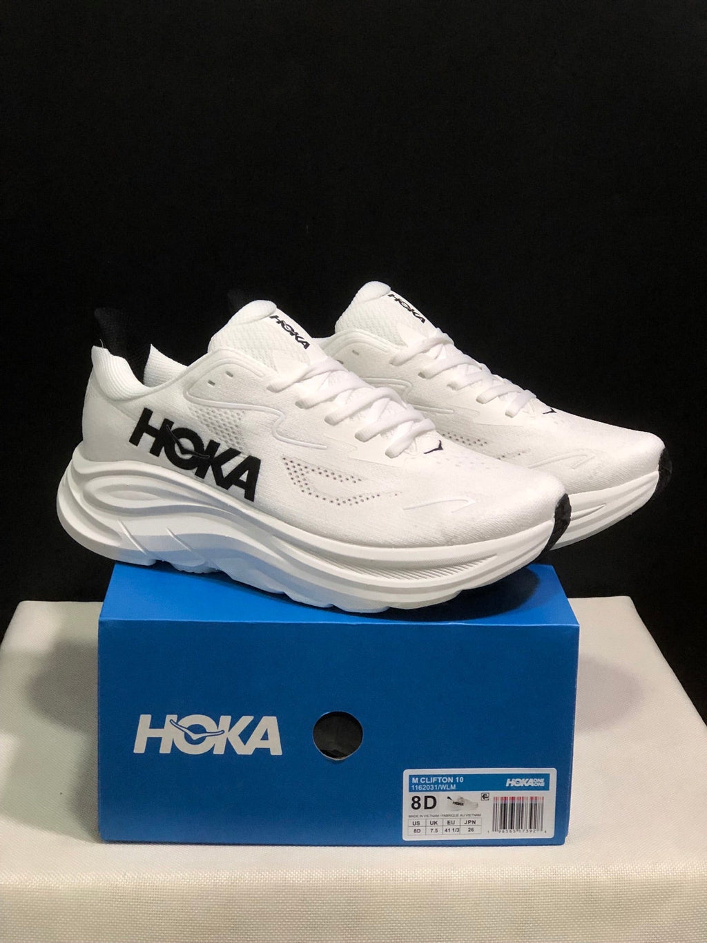 HOKA ONE ONE Clifton 10 Running Shoes