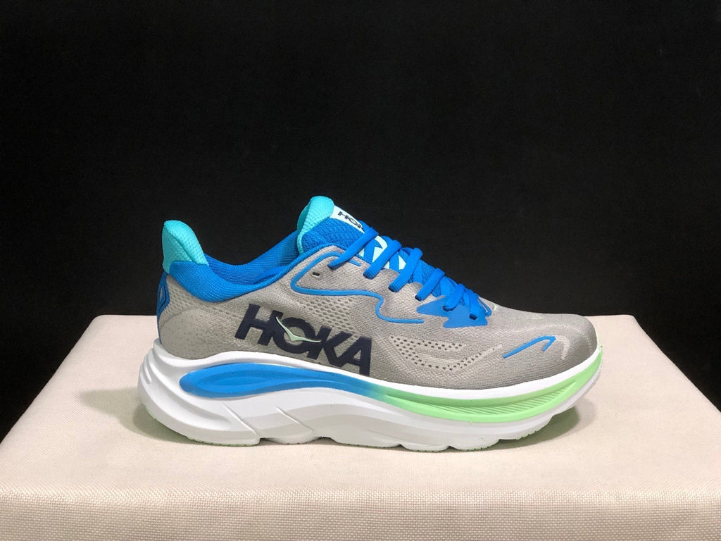 HOKA ONE ONE Clifton 10 Running Shoes