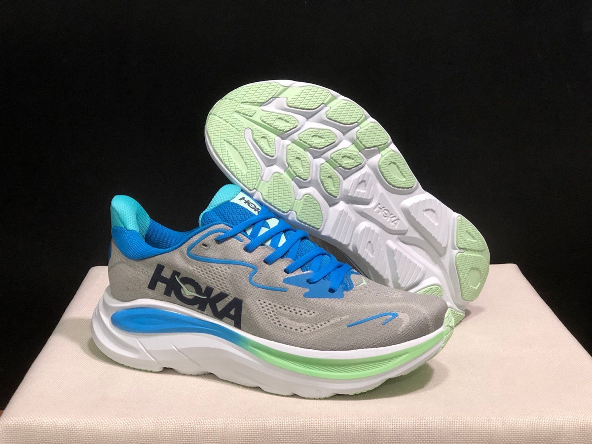 HOKA ONE ONE Clifton 10 Running Shoes