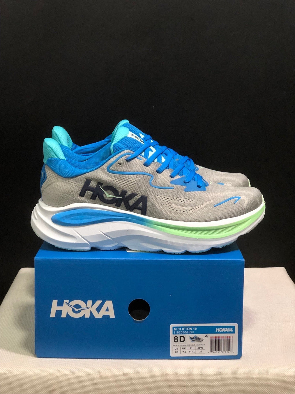 HOKA ONE ONE Clifton 10 Running Shoes