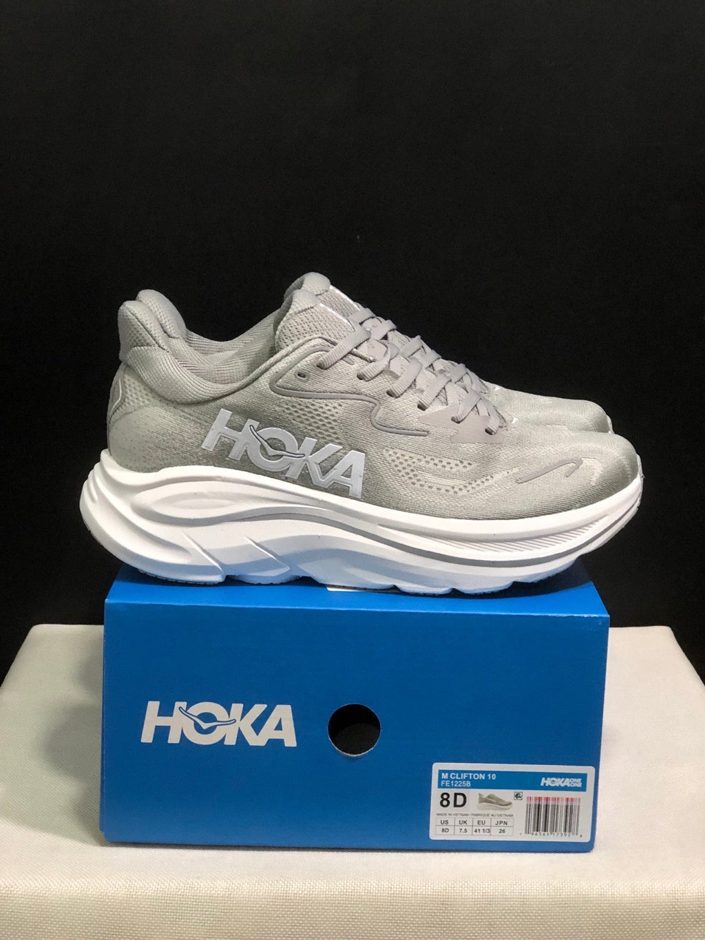 HOKA ONE ONE Clifton 10 Running Shoes