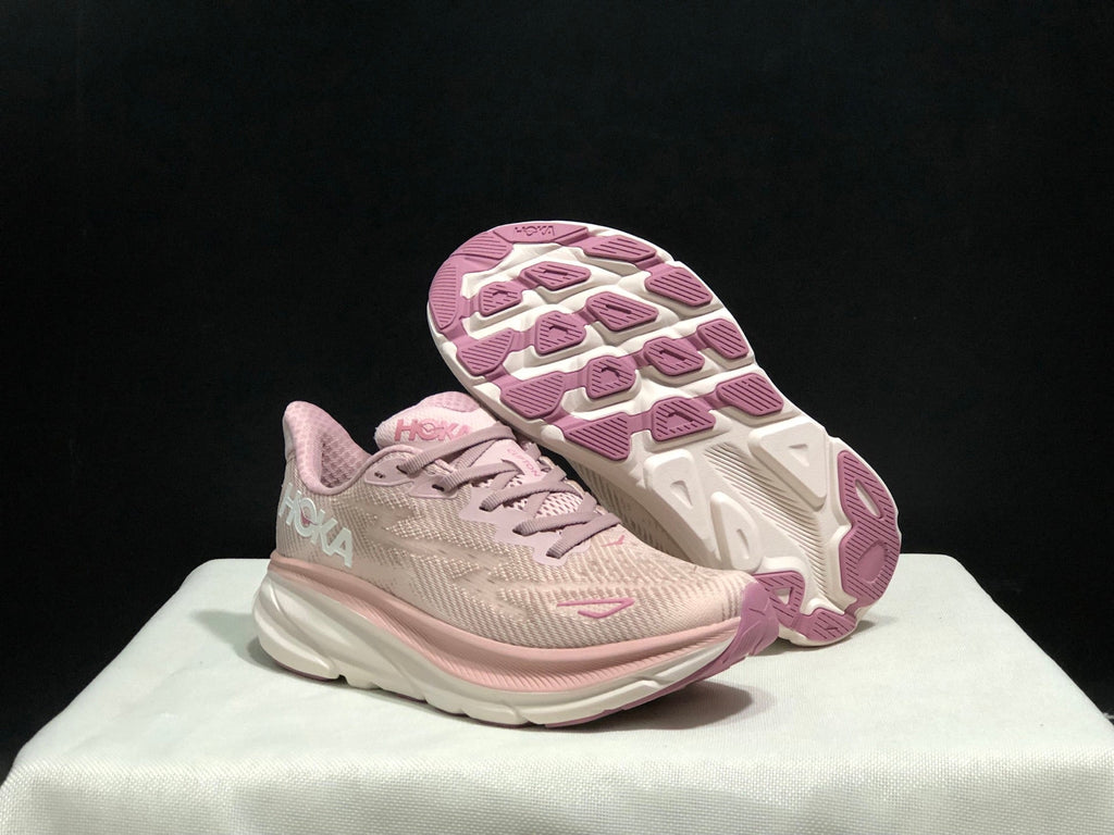 HOKA ONE ONE Clifton 9 Running Shoes