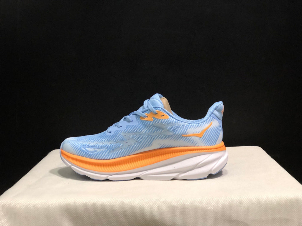 HOKA ONE ONE Clifton 9 Running Shoes